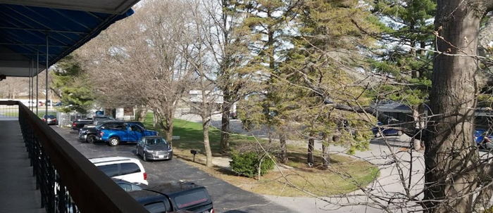 The Lake Huron Resort (Lake Trail Motel) - Web Listing (newer photo)